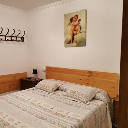 Casa Rural L'Avia Tica Pensionat Benissuera Exteriör bild